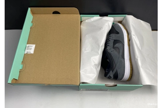 Gum Black AR0778-001 SB Low Nike Dark Dunk Grey 0904